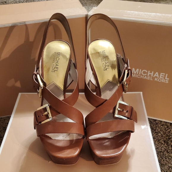 Michael Kors Platform Heels - Picture 2 of 6